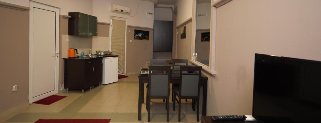 Hotel Ambasador Bitola Exterior foto